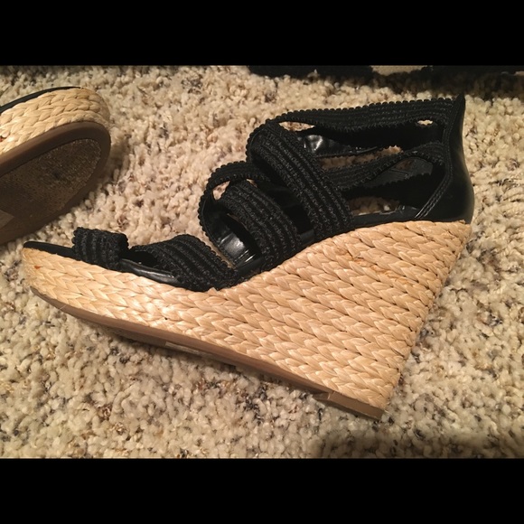 Black Jessica Simpson Wedges - Picture 4 of 8